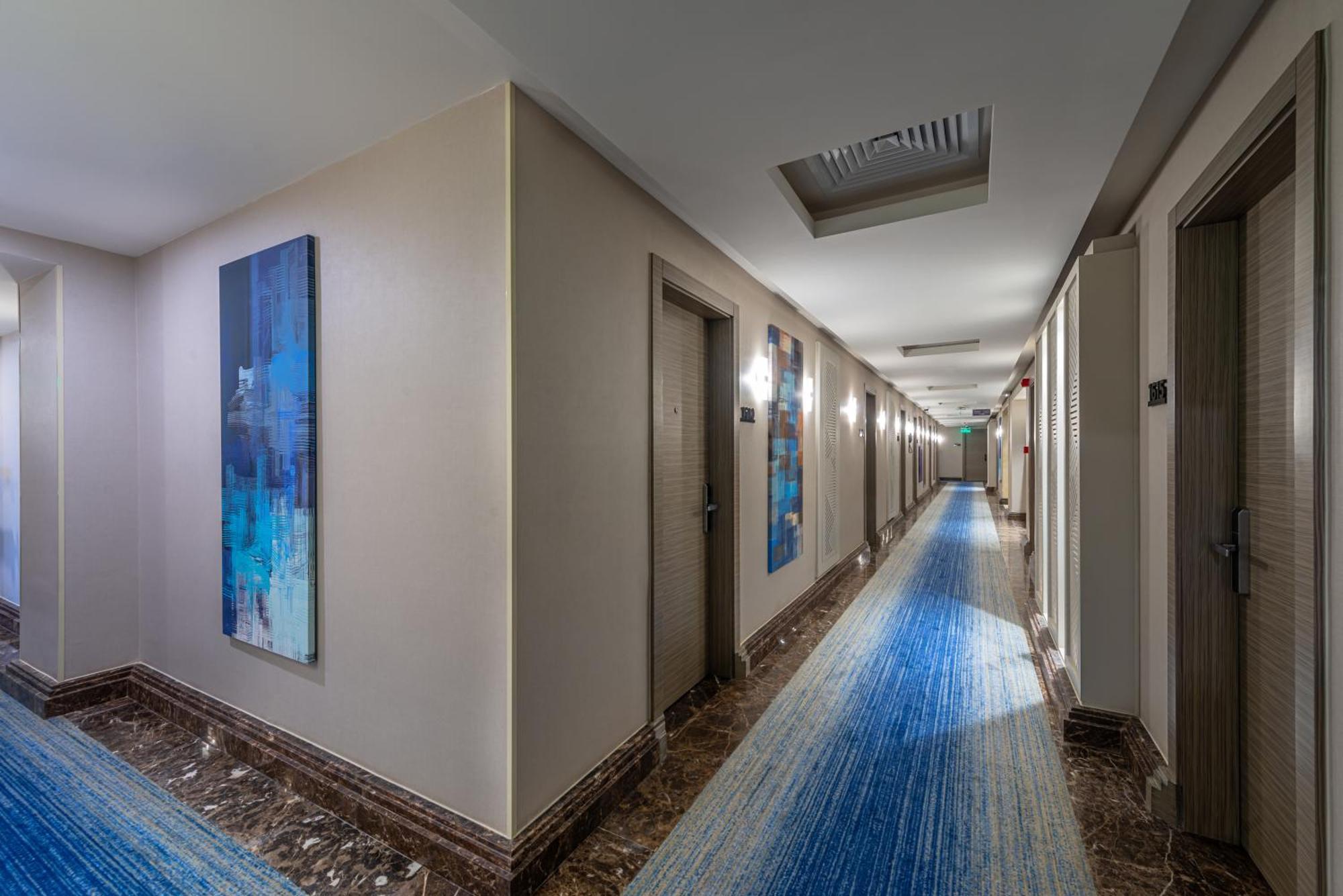 Western Center Hotel